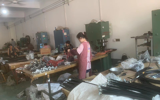 차량 브레이킹 시스템을 위해 패키징하는 34406769368개 자동차 브레이크케이블 통을 단단하게 하세요